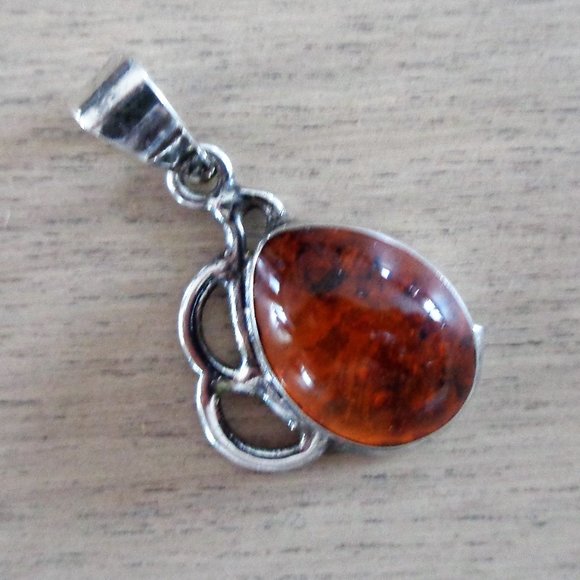 Genuine Amber 925 Silver Pendant - Picture 2 of 8